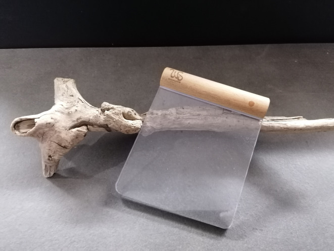 Drehunterlagen/Tray`s für Zigarettendreher!! Durchdachte unterlagen aus schönen Hölzern. Mit schönen Lasergravuren oder Pur.. Tray`s mit 1, 2, oder 3 Fächern in verschiedenen Größen.. Lasergravuren... Wie und Was gewünscht wird..